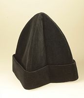 4150125 Скуфья бархатная с бортиком