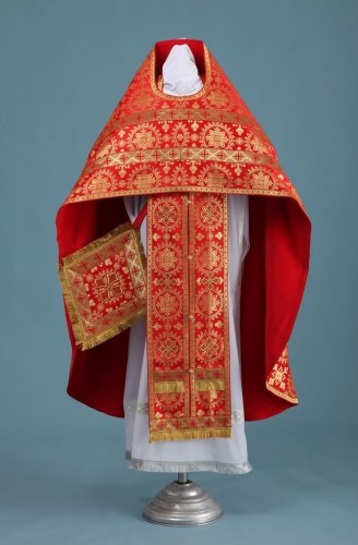 4010001 Облачение иерейское шелк простой крест тесьма 4010001 Облачение иерейское шелк простой крест тесьма